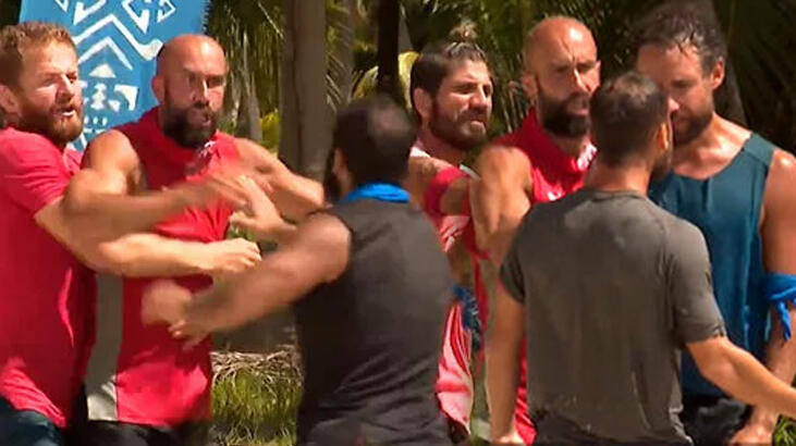 Survivor'da sinirler gerildi! Ünlüler ve gönüllüle