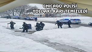 Chicago'da Polis Kar Temizledi
