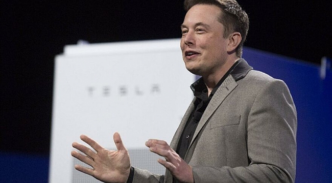 Musk'tan 'geleceğin para birimi' anketi