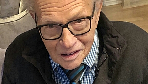 Larry King'in Eşi Vasiyete İtiraz Etti