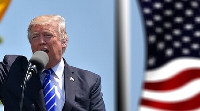 Trump, McConnell'a Hakaret Yağdırdı