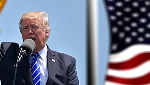 Trump, McConnell'a Hakaret Yağdırdı