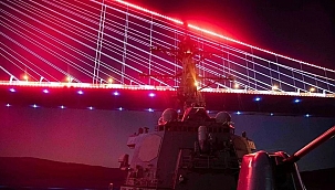 USS Porter İstanbul Boğazından Geçti