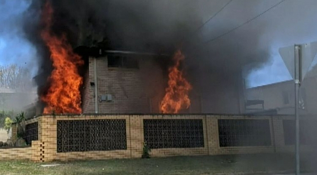 Yangını Söndürürken Yangının Ortasında Kaldı