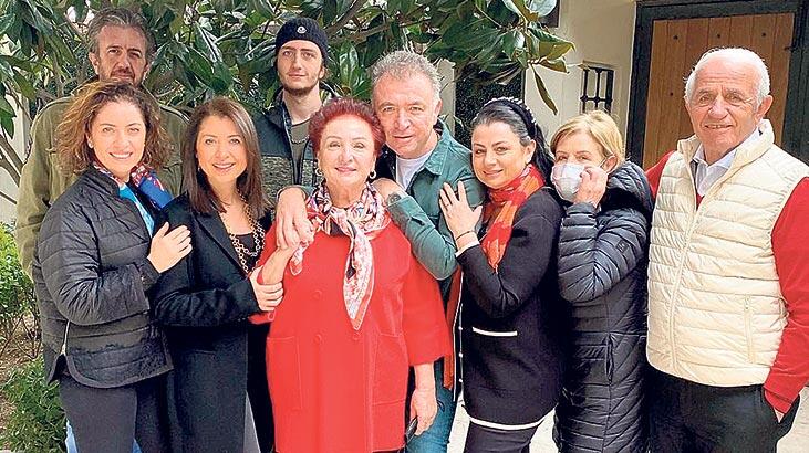 Neşeli buluşma