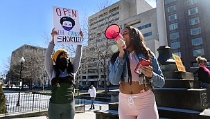 Baltimore'da Striptizcilerden Başkana Dava