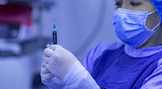 California'da 'Yanlışlıkla' Aşı Önceliği Bakın Kimlere Verildi