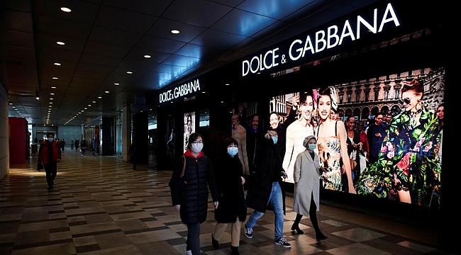 Dolce Gabbana'nın ABD'li Yazarlarla Kavgası
