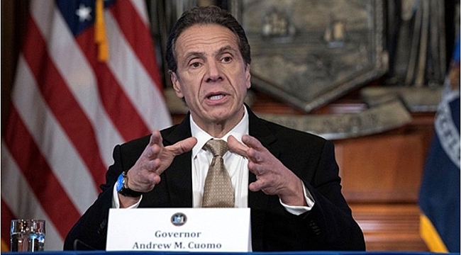 New York Valisi Cuomo, Tekrar Özür Diledi