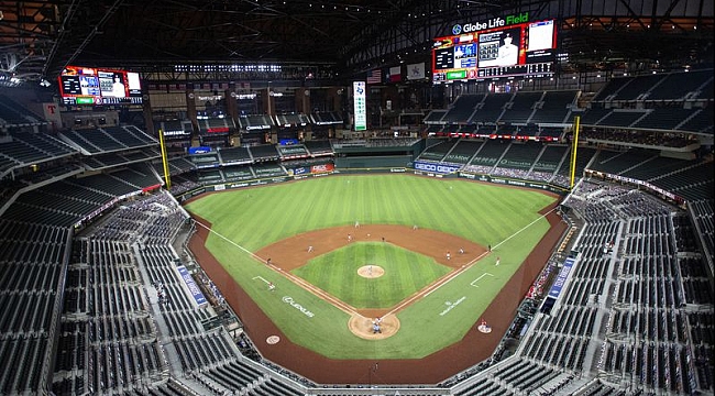 Texas Rangers'ın Stadyumu Tam Kapasite Açılıyor