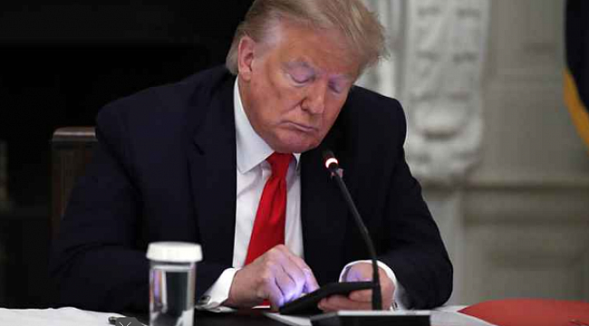 Trump Rakip Sosyal Medyalarla Görüşüyor