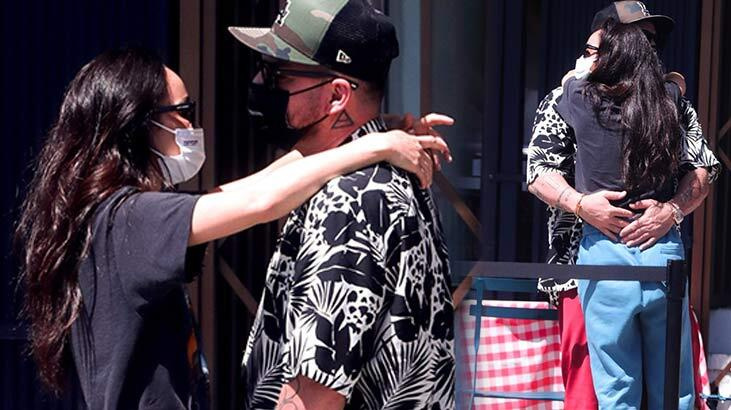 Shannon Leto ile Cara Santana'nın maskeli romantiz