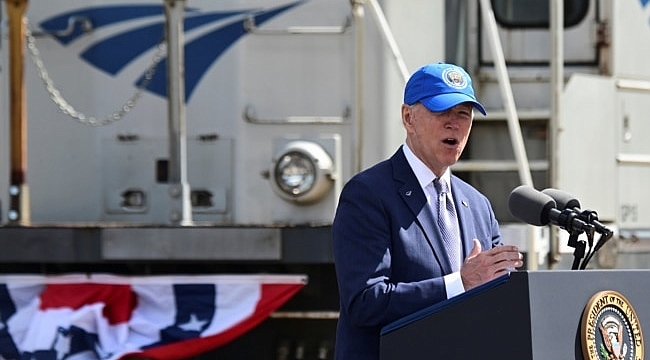 Biden, Philadelphia'da Destek Aradı...