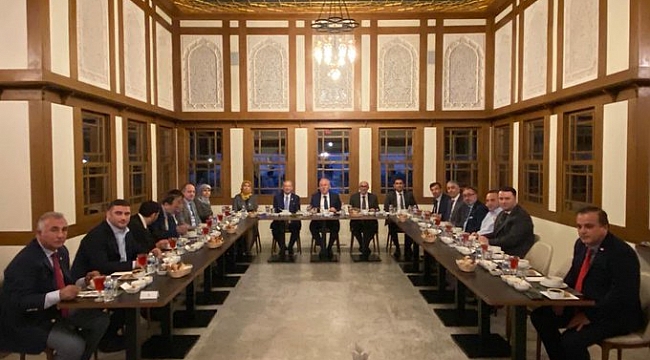 NY'ta Müslüman-Amerikan Toplumuna İftar