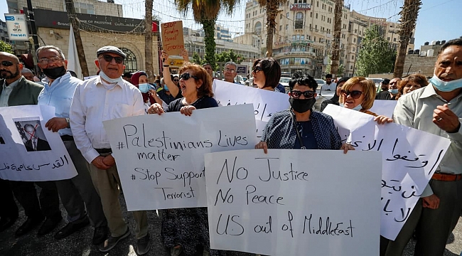 Ramallah'ta Bilnken'a Protesto
