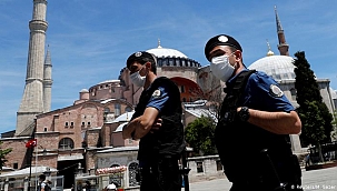 Türkiye'nin Yasakla İmtihanı Dünya Gündeminde