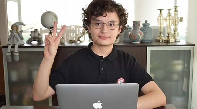 Apple'dan Türk Öğrenciye Ödül...