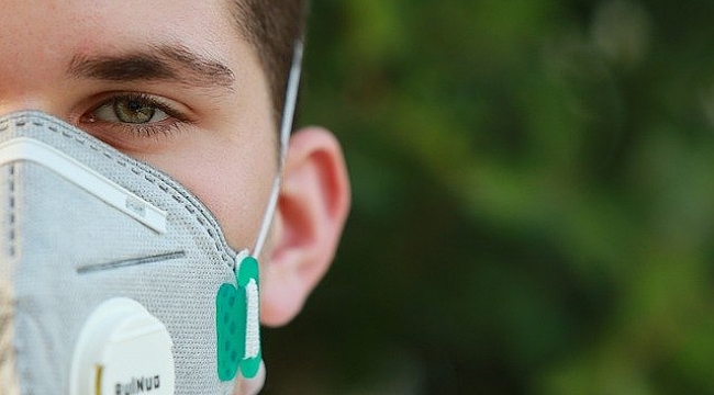 Covid-19'u Saptayan Maske