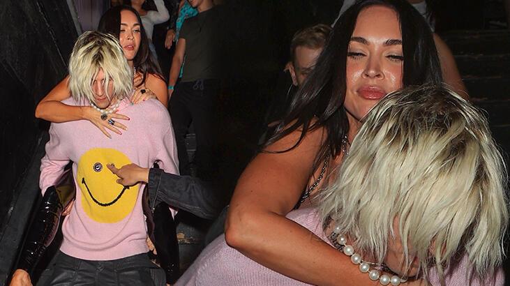 Megan Fox genç sevgilisi Machine Gun Kelly ile git