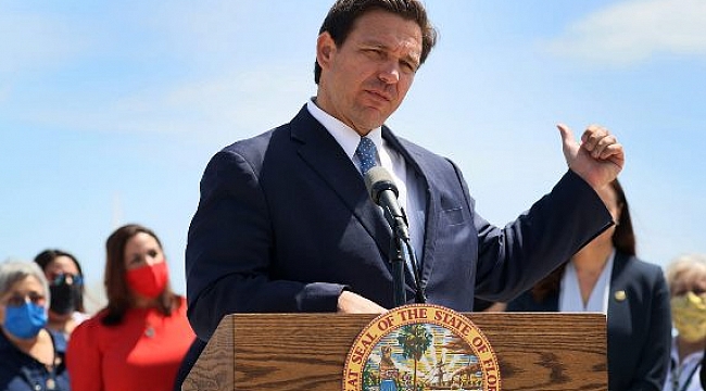 Florida'da Okullarda Dua Etmek Yasalaştı