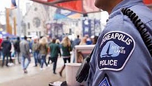 Minneapolis'te Suçlu Polislerin Dosyası Sümenaltı
