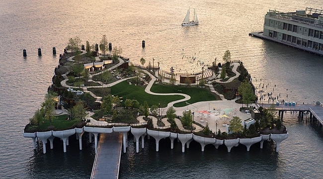 New York'un Yeni Yeşil Alanı: Little Island