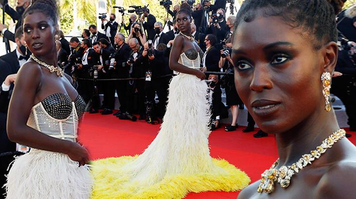 Jodie Turner-Smith'in Cannes'da mücevherleri çalın