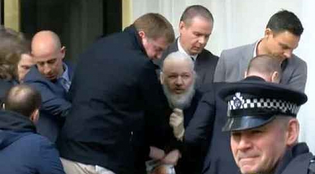 Amerika'dan Assange Sözü