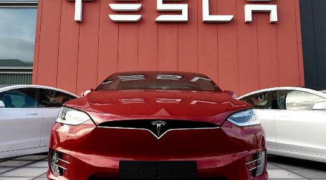 Tesla'dan 1,1 Milyar Dolarlık Rekor Kar