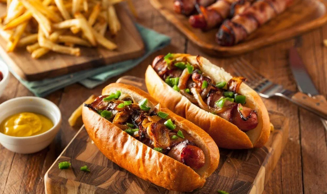 ABD'de Araştırma: Hotdog Ömürden 36 Dk. Eksiltiyor