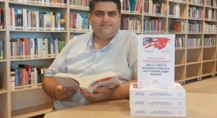 ABD'deki Türkleri Dolandırılmaktan Koruyacak Rehber Kitap Çıktı!