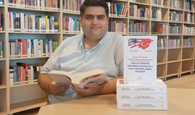 ABD'deki Türkleri Dolandırılmaktan Koruyacak Rehber Kitap Çıktı!
