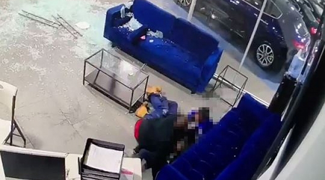 Baba ve Çocukları Çatışmadan Sürünerek Kurtuldu
