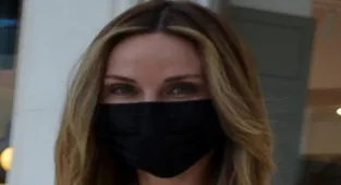 Demet Şener'in alışveriş stili
