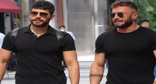 Emre Kıvılcım'dan sevenlerine müjde