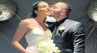 Gizlice evlendi, baba oluyor