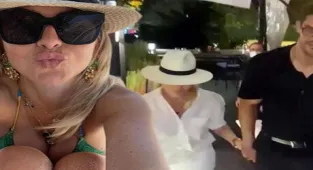 Haberler: Hadise yeni aşkı Mehmet Dinçerler'le el ele yakalandı!