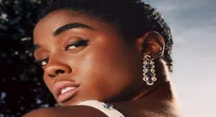 Lashana Lynch: Kendim olmam gücümüze ışık tutuyor