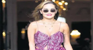 Paris kombini