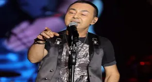 Serdar Ortaç koronavirüse yakalandı