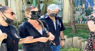 Teyzeye acı veda