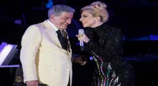Tony Bennett sahnelere veda etti