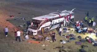 Türkiye Otobüs Kazalarıyla Sarsıldı