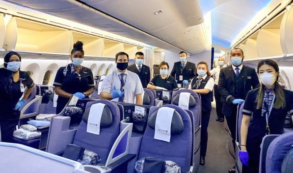 United Airlines 'Aşı Şartlı Çalışma' da İlk Oldu