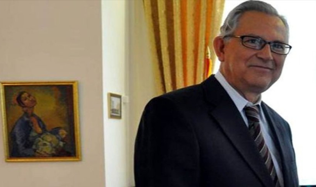 Yalçın Ayaslı kimdir?