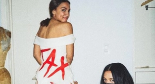 ABD'li Demokrat, Met Gala'ya Damga Vurdu
