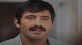 Cihangir Ceyhan boyu ve yaşı kaç, nereli? Camdaki Kız'ın Hayri'si Cihangir Ceyhan kimdir?