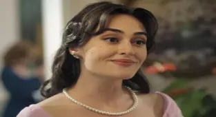 Esra Bilgiç kimdir, kaç yaşında? Kanunsuz Topraklar dizisinin Gülfem'i Esra Bilgiç hakkında bilinmeyenler...