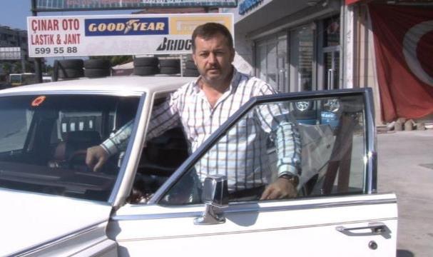 İstanbul'da Aracının İlk Amerikalı Sahibiyle Karşılaştı