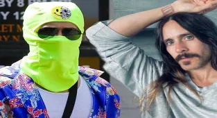 Jared Leto farklı maske tedbiriyle bile tanındı
